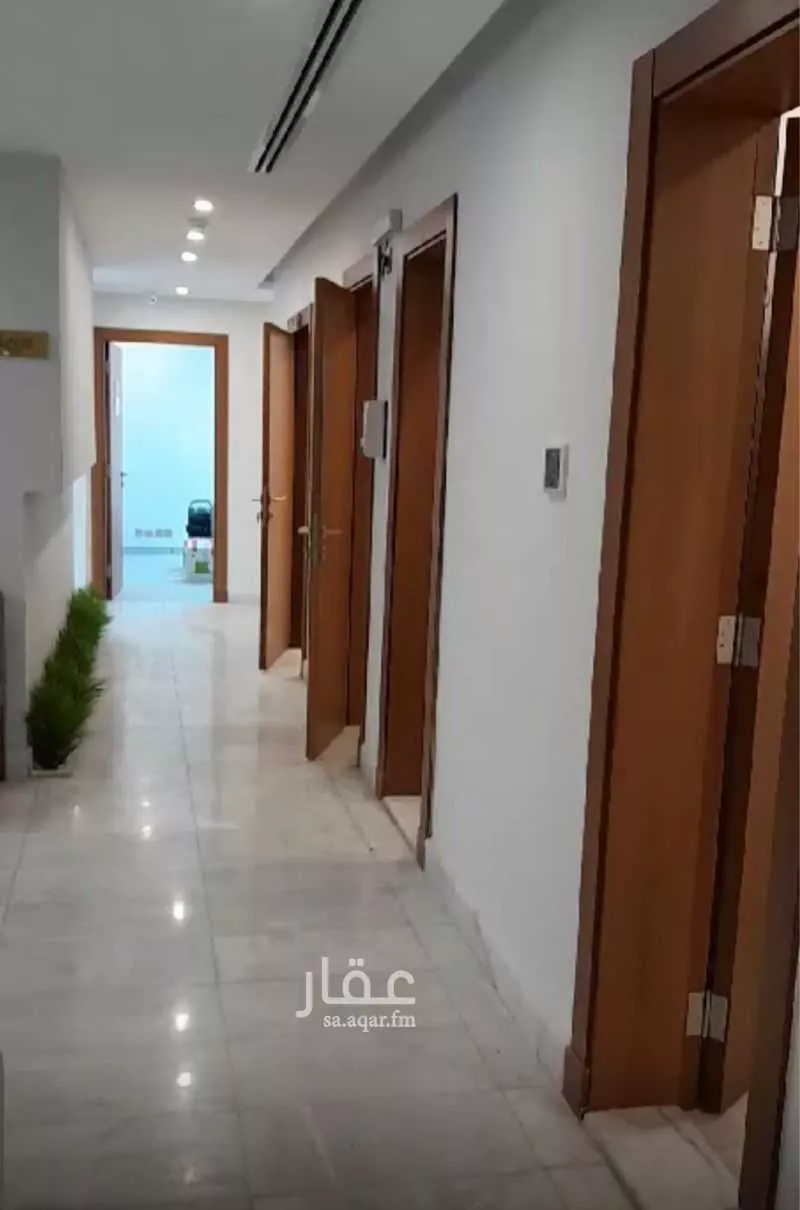 مكتب تجاري للإيجار في شارع شارع الكيال, حي الروضة, مدينة جدة, منطقة مكة المكرمة 1 صورة