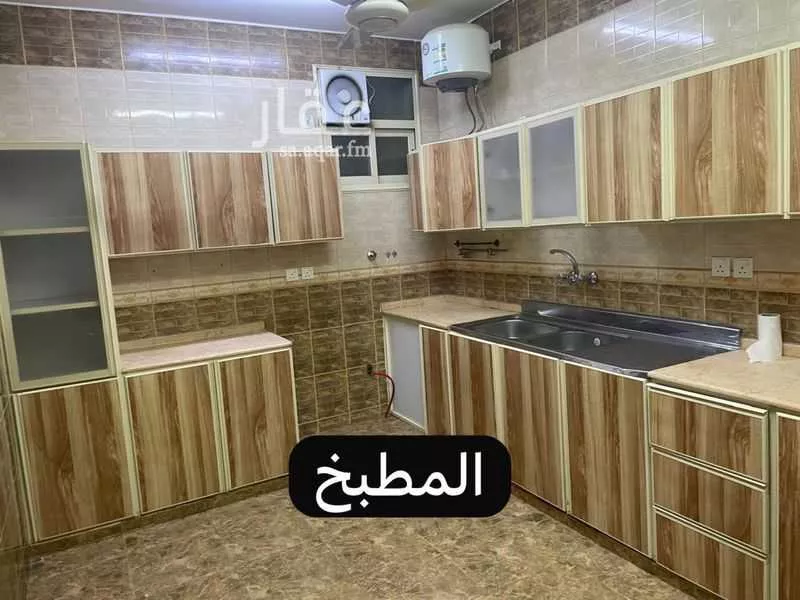 شقة للإيجار في شارع الاغلب بن عمرو ، حي الصفا ، ابها ، منطقة عسير 1 صورة