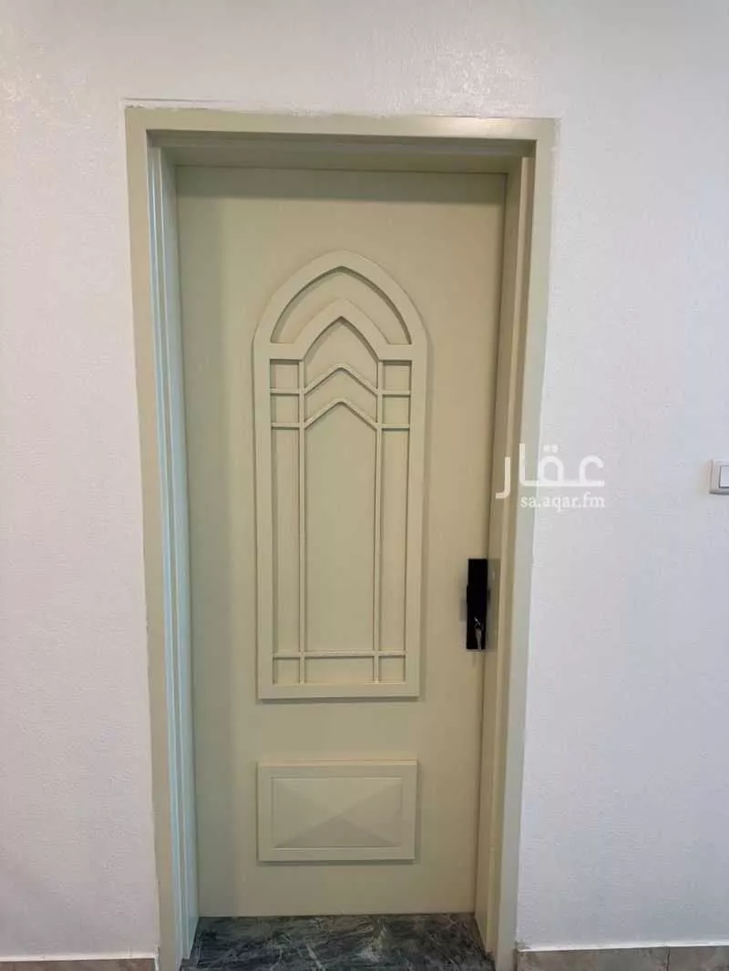 عمارة للإيجار في شارع عبداللطيف المعشوق, حي غبيرا, مدينة الرياض, منطقة الرياض 1 صورة