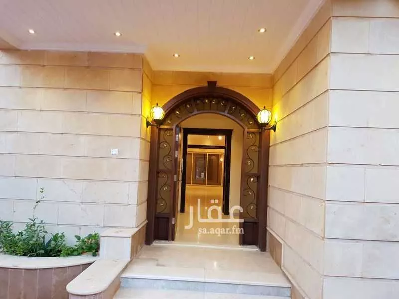 فيلا للبيع في شارع احمد بن علي بن خاتمة, حي أبحر الشمالية, مدينة جدة, منطقة مكة المكرمة 1 صورة