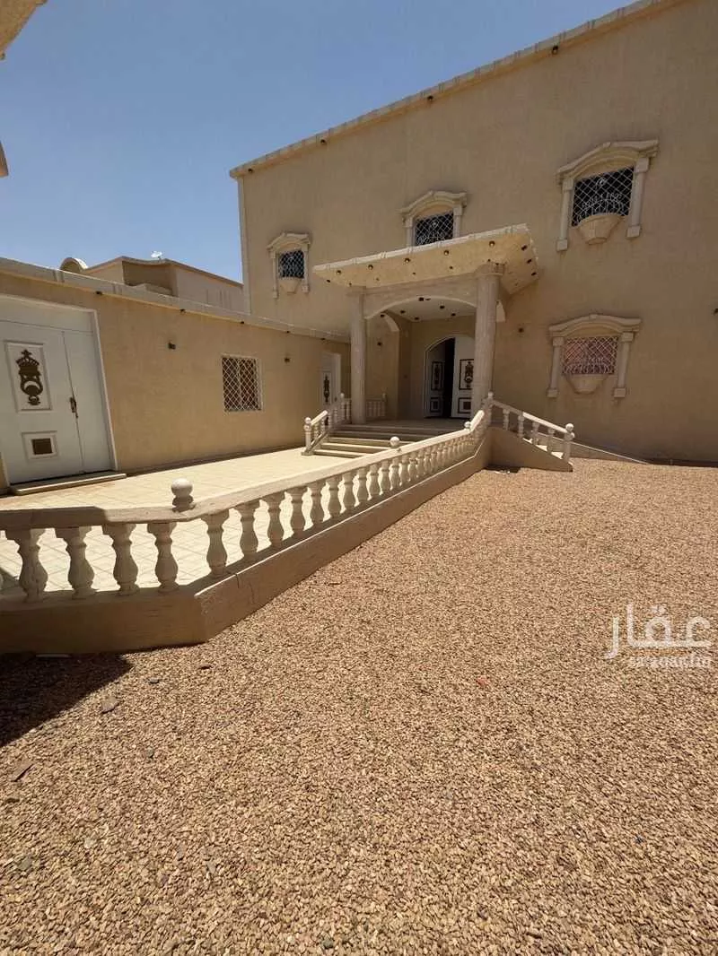 عمارة للبيع في شارع حصن المسهر 361 ، الشط ، بيشة 1 صورة