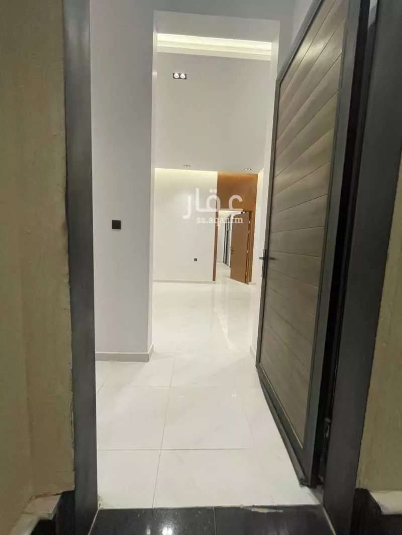 دور للبيع في شارع يونس الرشيدي, حي الرمال, مدينة الرياض, منطقة الرياض 1 صورة