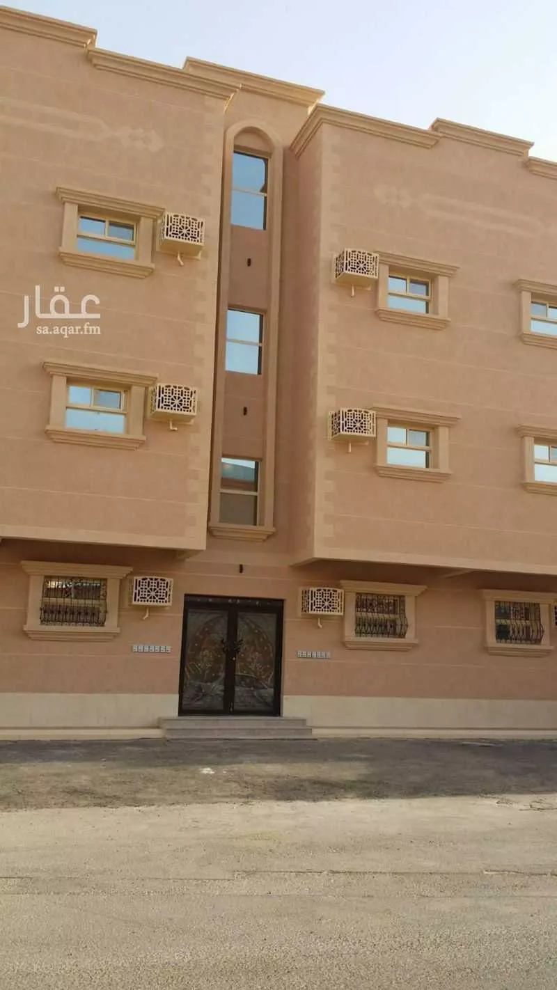 عمارة للإيجار في شارع ابو سعد الوزير, حي العويمرية, مدينة الاحساء, المنطقة الشرقية 1 صورة