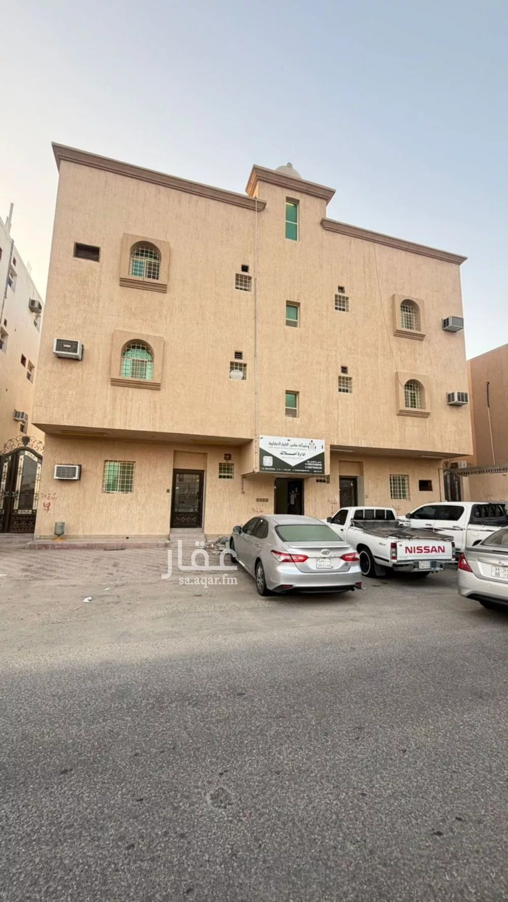 شقة للإيجار في شارع خالد بن مالك بن ربعي, حي العزيزية الثاني, مدينة الاحساء, المنطقة الشرقية 1 صورة