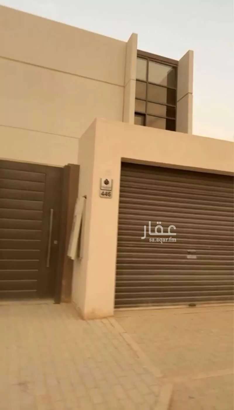 فيلا للإيجار في شارع الامير فيصل بن بندر بن عبدالعزيز الفرعي ، حي مطار الملك خالد الدولي ، الرياض ، منطقة الرياض 1 صورة
