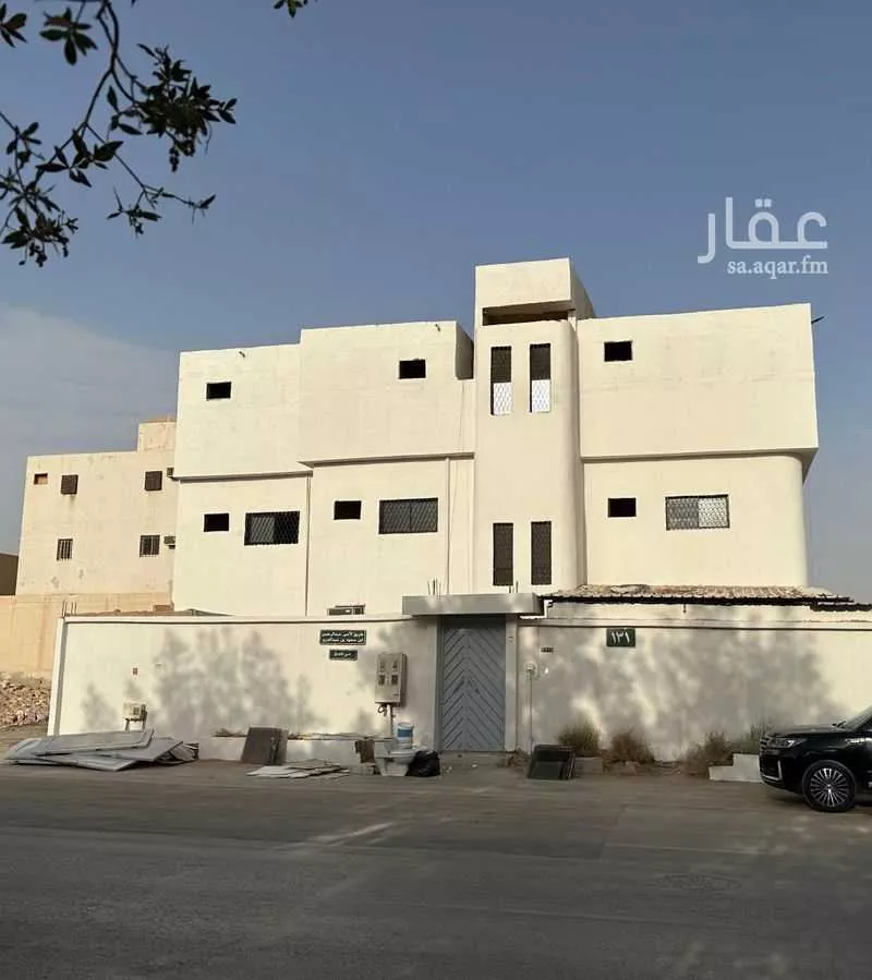 عمارة للبيع في شارع الأمير عبدالرحمن بن سعود بن عبدالعزيز, حي طويق, مدينة الرياض, منطقة الرياض 1 صورة