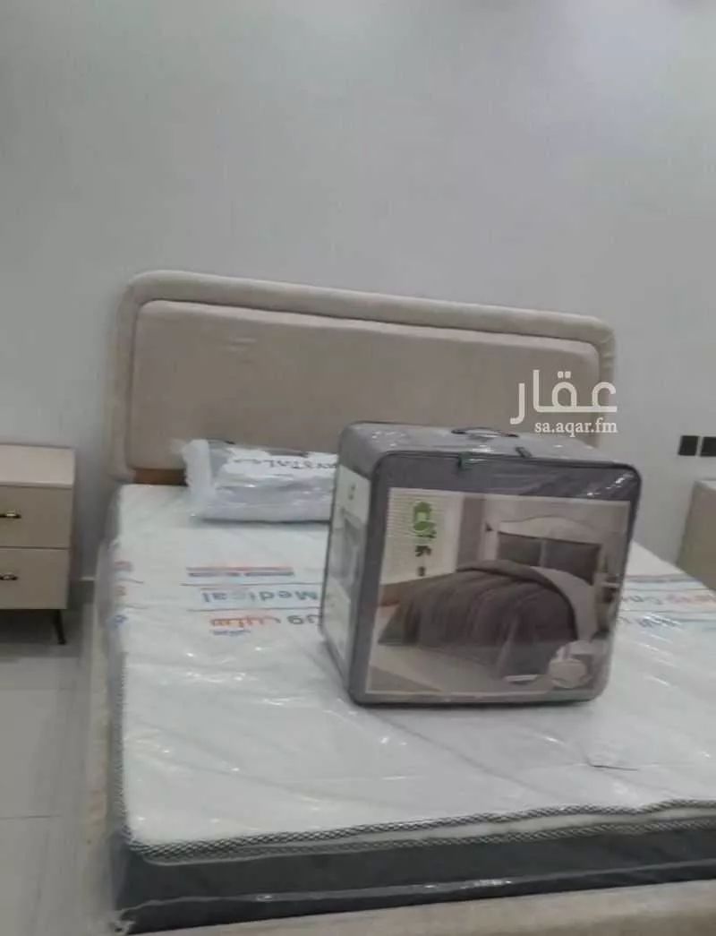 شقة للإيجار في شارع عبدالرحيم بن عساكر ، حي المعذر ، الرياض ، منطقة الرياض 1 صورة