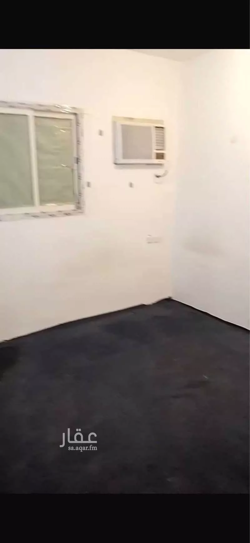 دور للإيجار في شارع عبدالعزيز ال سعود ، العيينة ، الدرعية 1 صورة