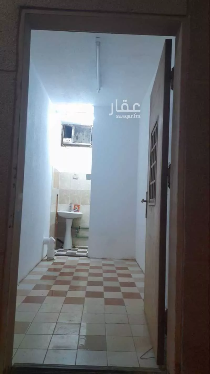 شقة للإيجار في شارع عنيزة, حي ظهرة لبن, مدينة الرياض, منطقة الرياض 1 صورة
