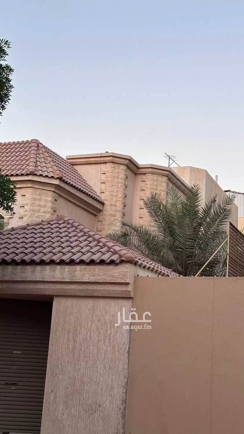 فيلا للإيجار في شارع عبدالله بن الزبير, حي الفيصلية, مدينة الدرعية, منطقة الرياض 1 صورة