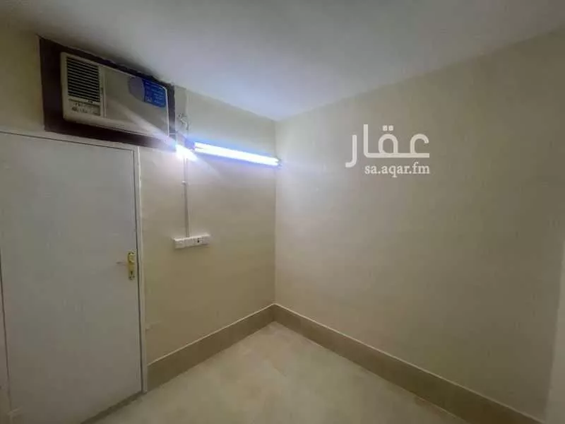 غرفة للإيجار في شارع العمرة, حي الملقا, مدينة الرياض, منطقة الرياض 1 صورة