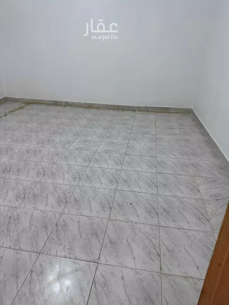شقة للإيجار في شارع رقم 291 ، حي ظهرة لبن ، الرياض ، منطقة الرياض 1 صورة