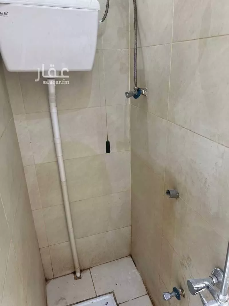 غرفة للإيجار في شارع عمر الداغستاني, حي القيروان, مدينة الرياض, منطقة الرياض 1 صورة