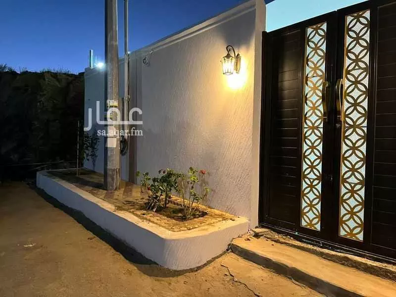 فيلا للبيع في شارع ج1 18 ، حي ج1 ، الباحة ، منطقة الباحة 1 صورة