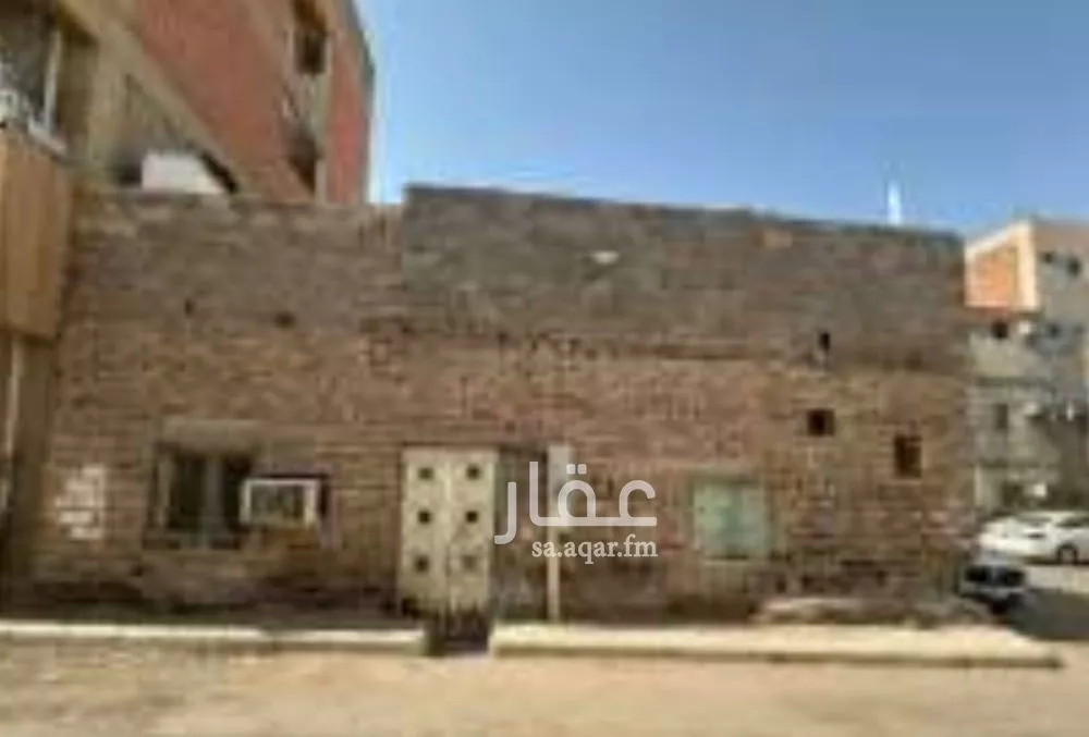عمارة للبيع في شارع حنظلة بن سيار العجلي, حي بنى معاوية, مدينة المدينة المنورة, منطقة المدينة المنورة 1 صورة