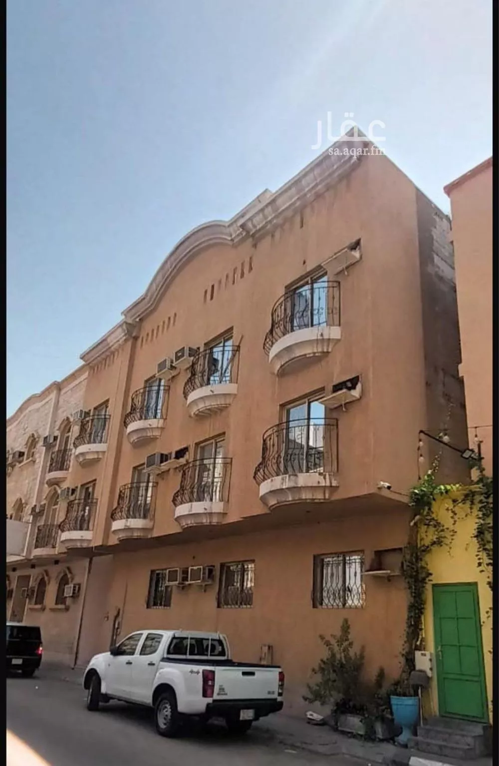 عمارة للبيع في شارع الامير منصور ابن عبدالعزيز, حي الخبرالشمالية, مدينة الخبر, المنطقة الشرقية 1 صورة