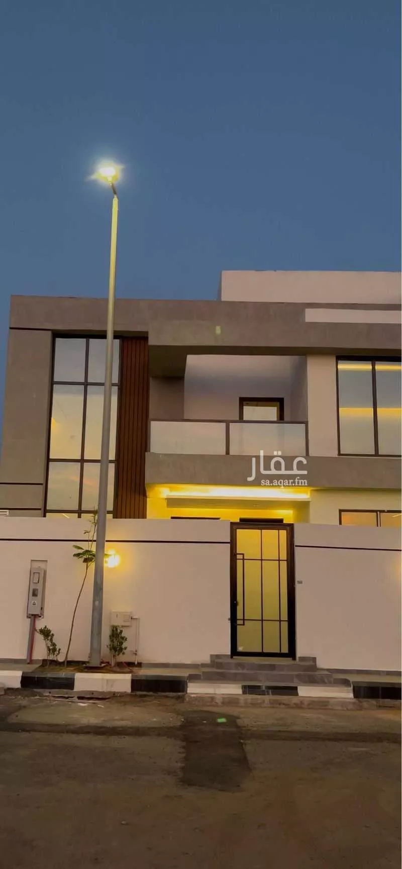 فيلا للبيع في شارع شارع  103 ج, حي الروضة, مدينة جازان, منطقة جازان 1 صورة