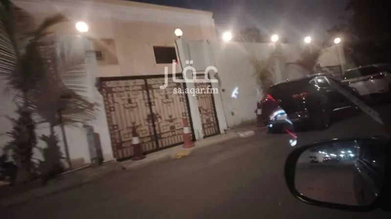فيلا للبيع في شارع روضه المحليه, حي الخالدية, مدينة جدة, منطقة مكة المكرمة 1 صورة