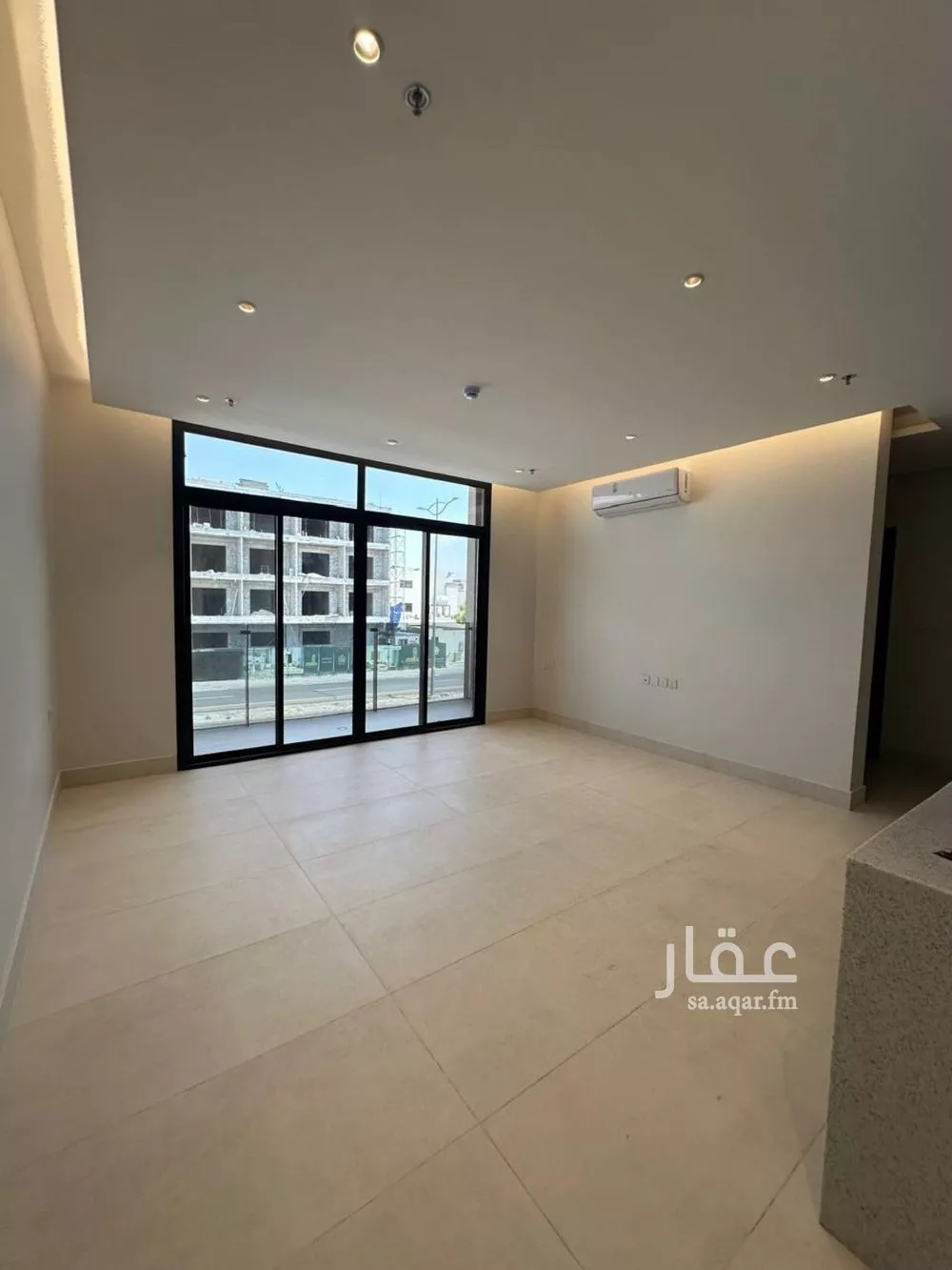 شقة للإيجار في شارع الشيخ عبدالله بن جبرين, حي القيروان, مدينة الرياض, منطقة الرياض 1 صورة