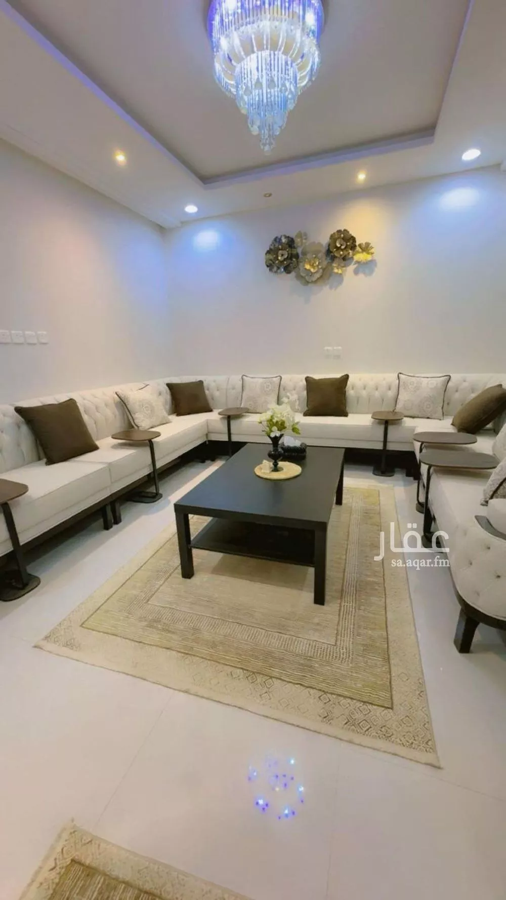 فيلا للبيع في شارع الحاسي, حي النظيم, مدينة الرياض, منطقة الرياض 1 صورة