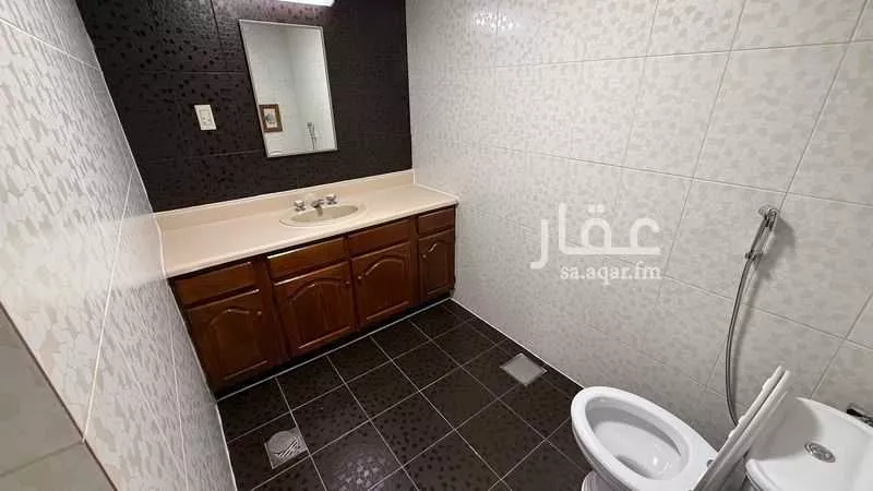 فيلا للبيع في شارع طريق القدس, حي الأندلس, مدينة مدينه الجبيل الصناعيه, المنطقة الشرقية 1 صورة