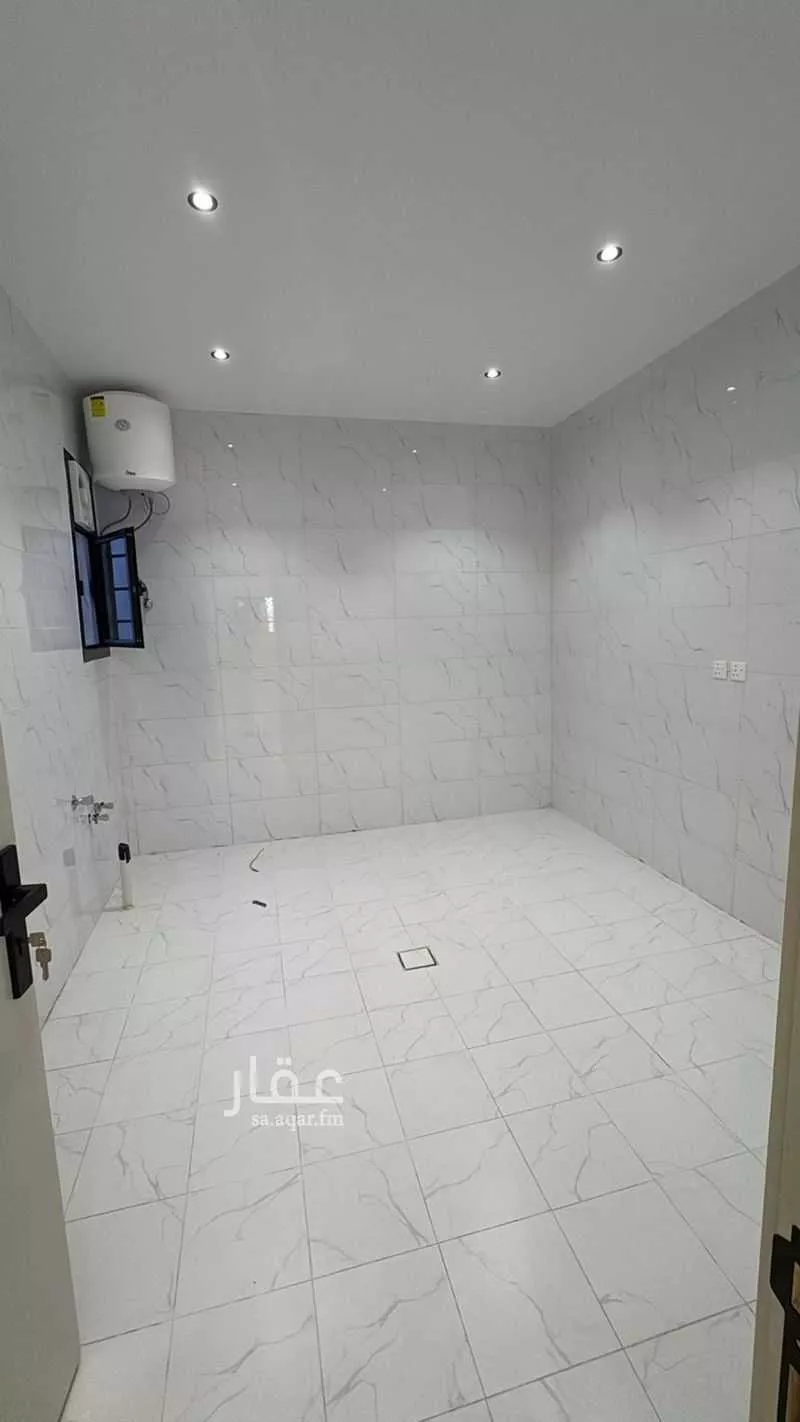 شقة للإيجار في شارع النفل, حي العزيزية, مدينة الرياض, منطقة الرياض 1 صورة