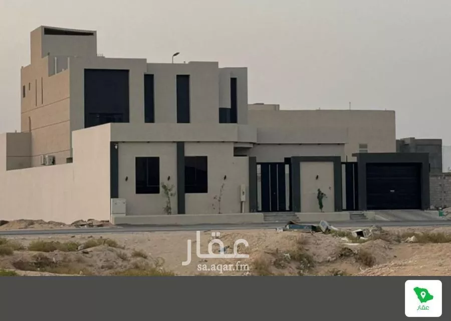 فيلا للبيع في شارع جندب البجلي, حي الصقور, مدينة الاحساء, المنطقة الشرقية 1 صورة