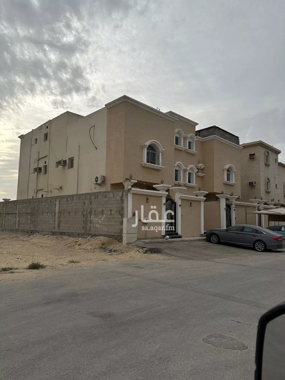 عمارة للبيع في شارع عمرو بن الاسود, حي ضاحية الملك فهد, مدينة الدمام, المنطقة الشرقية 1 صورة