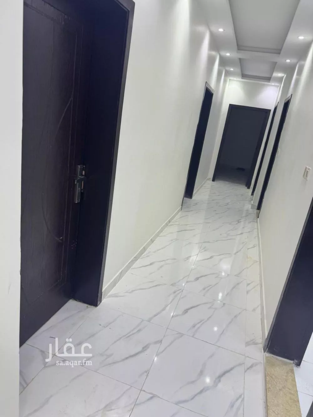 فيلا للإيجار في شارع إبن زهرة, حي الفلاح, مدينة جدة, منطقة مكة المكرمة 1 صورة