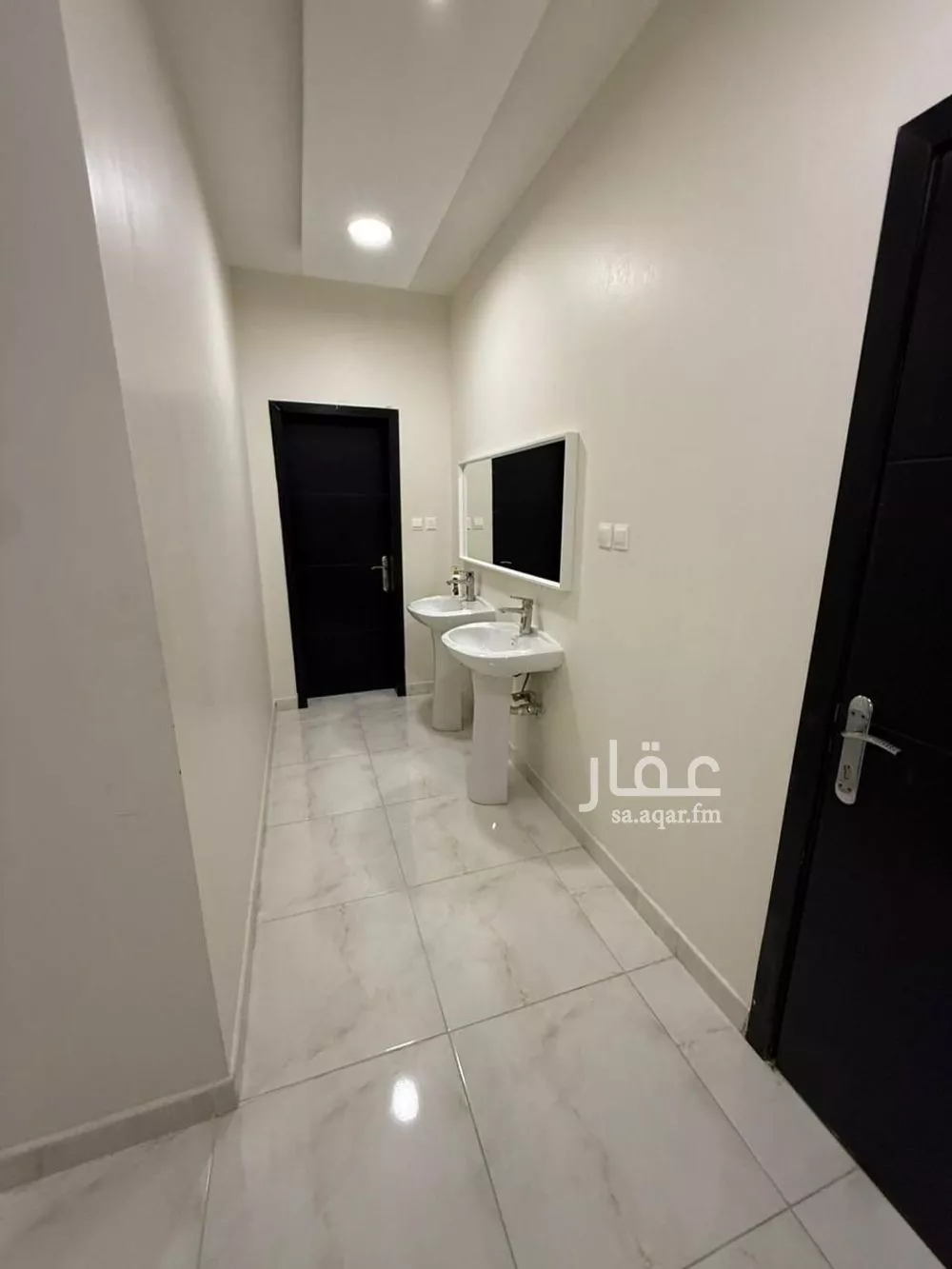 شقة للبيع في شارع حابس بن دغنة الكلبي, حي التحلية, مدينة الخبر, المنطقة الشرقية 1 صورة