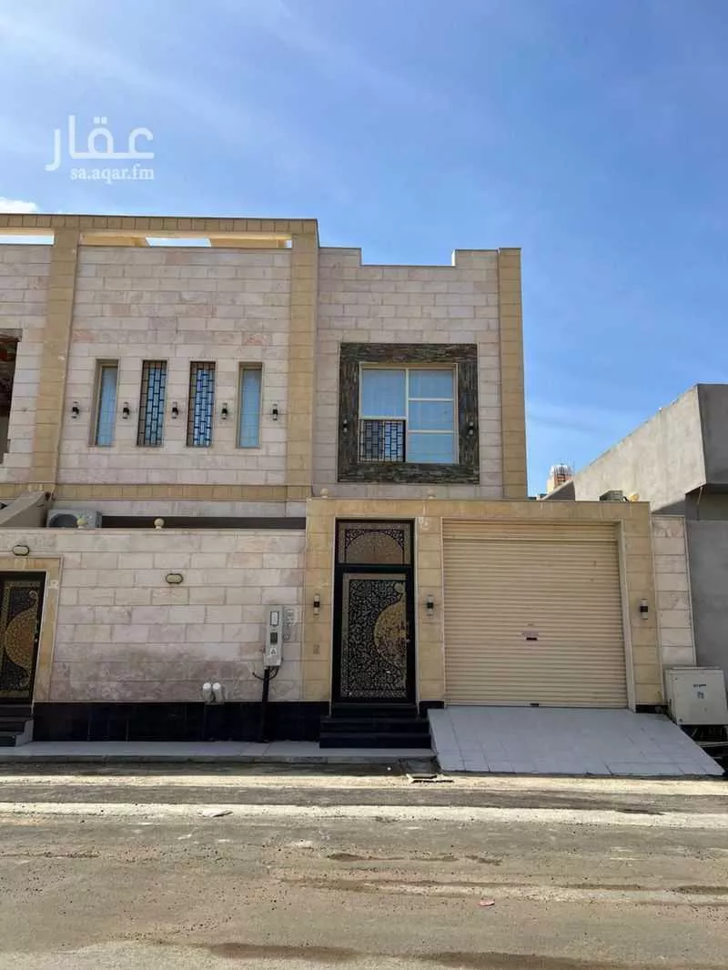 فيلا للإيجار في شارع ابي ضياء, حي الصواري, مدينة جدة, منطقة مكة المكرمة 1 صورة