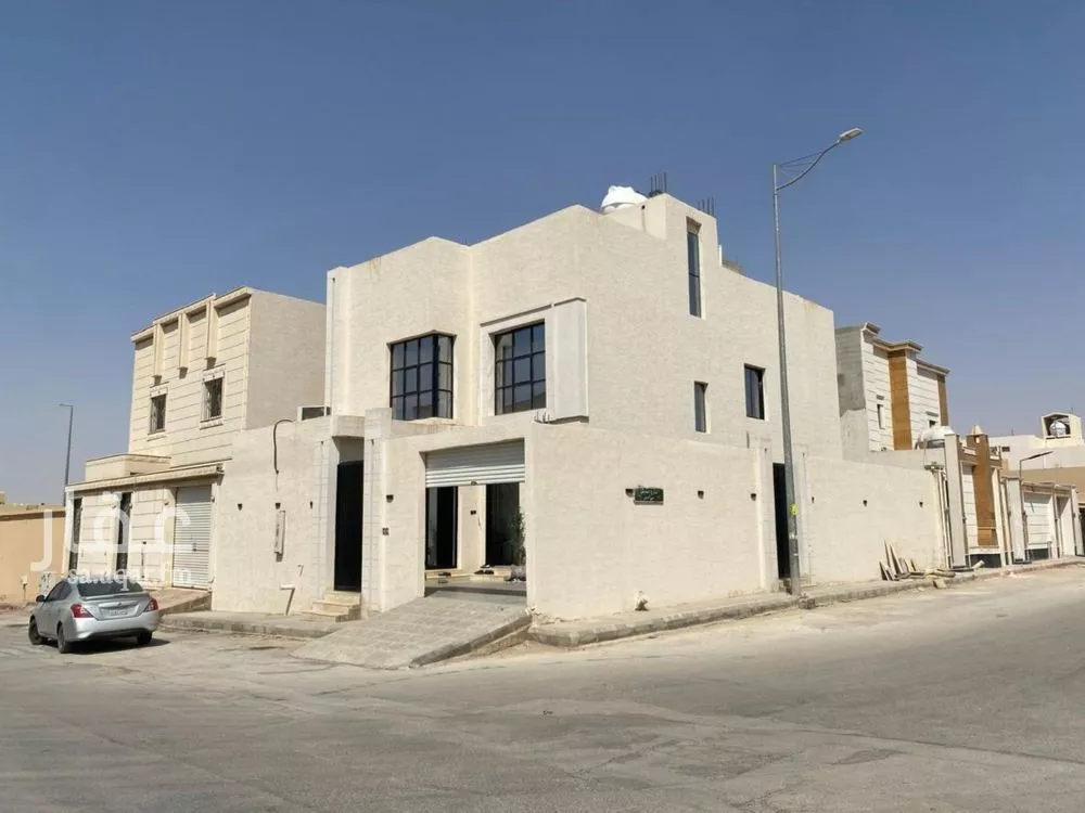 فيلا للبيع في شارع النظال, حي أحد, مدينة الرياض, منطقة الرياض 1 صورة