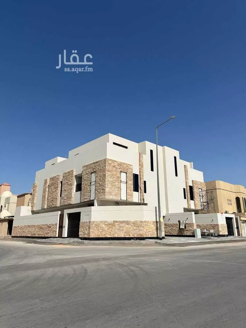 دور للبيع في شارع علي القابسي, حي الحمراء, مدينة الرياض, منطقة الرياض 1 صورة