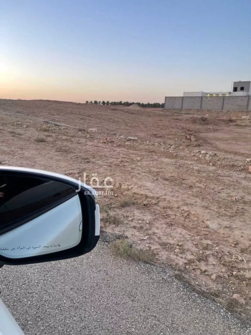 أرض للبيع في شارع 4237021, حي الواحة, مدينة بريده, منطقة القصيم 1 صورة
