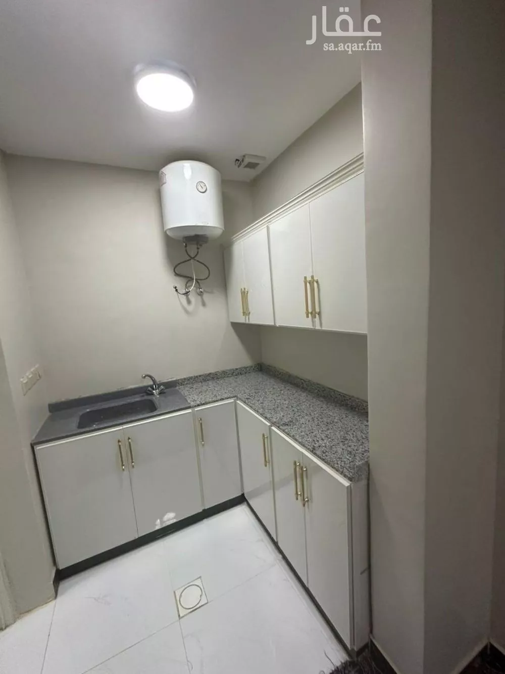 غرفة للإيجار في شارع جبل علي, حي غرناطة, مدينة الرياض, منطقة الرياض 1 صورة