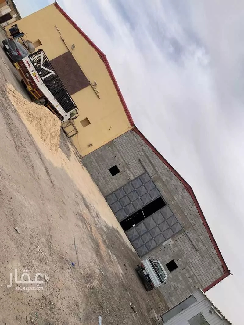 مستودع للإيجار في شارع طريق القطار, مدينة هجره دبيان, منطقة الرياض 1 صورة