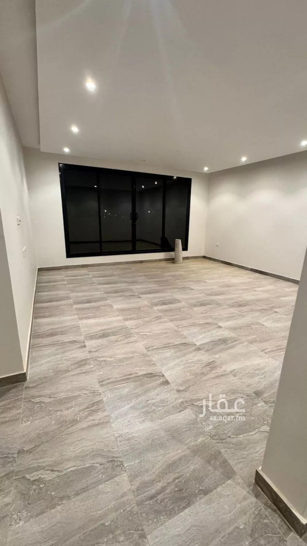 فيلا للإيجار في شارع ابن عبدالغافر النيسابوري, حي العارض, مدينة الرياض, منطقة الرياض 1 صورة