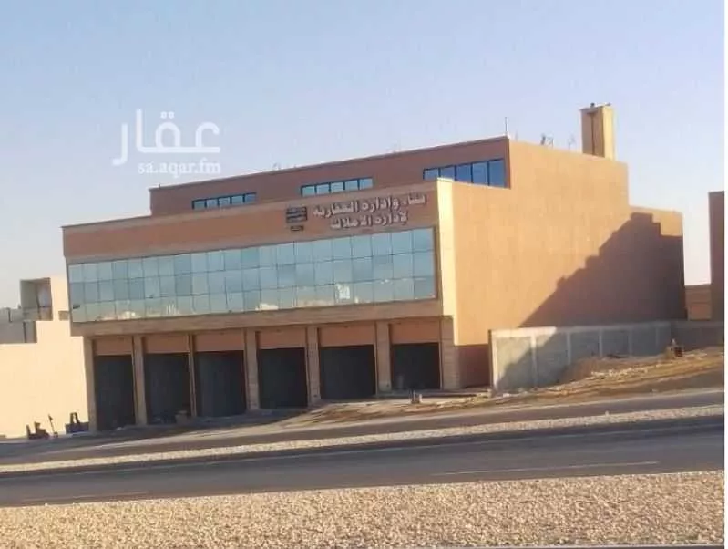 مكتب تجاري للإيجار في شارع عثمان بن عفان, حي النرجس, مدينة الرياض, منطقة الرياض 1 صورة