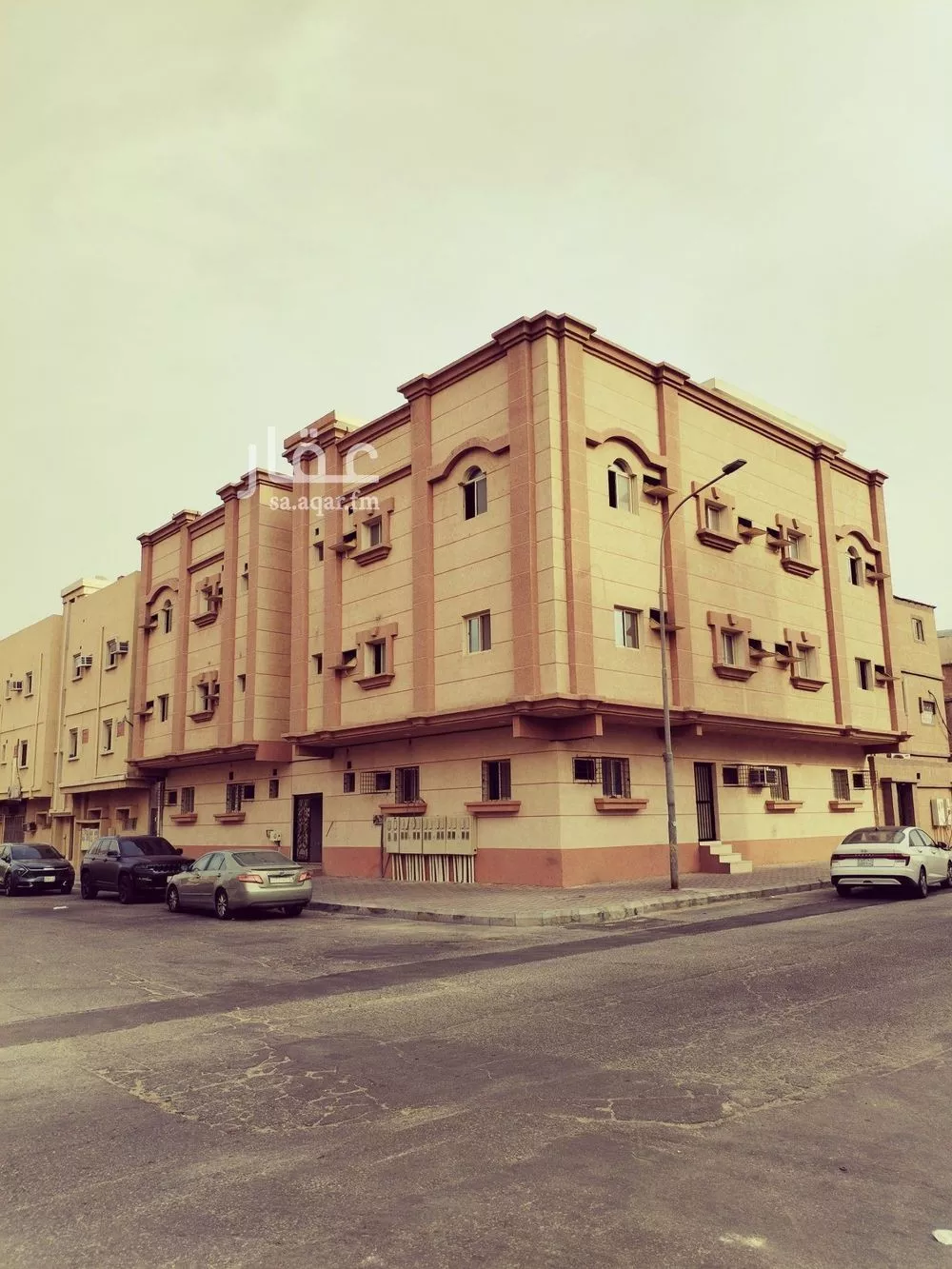 عمارة للإيجار في شارع الثامن عشر, حي الثقبة, مدينة الخبر, المنطقة الشرقية 1 صورة