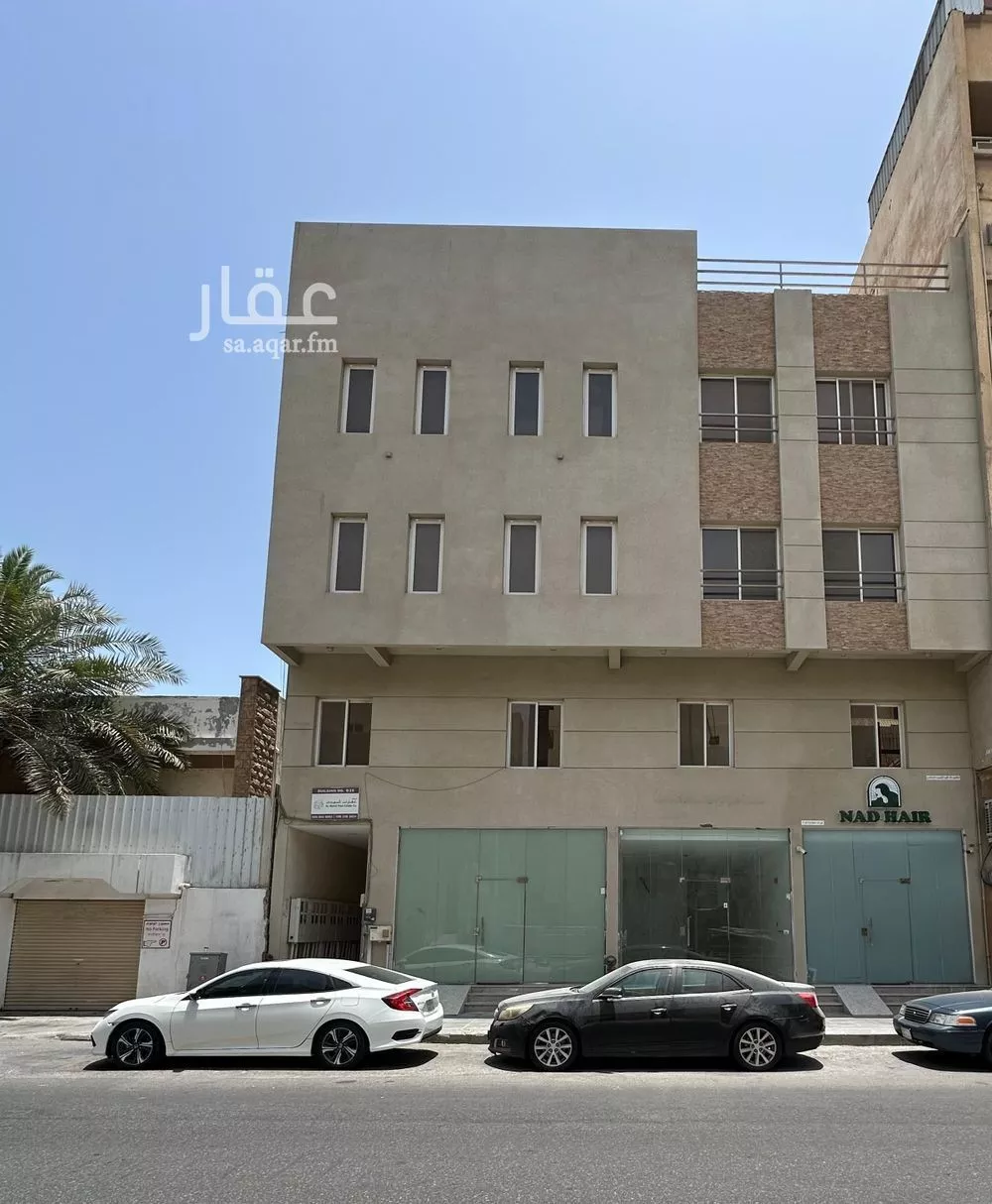 عمارة للبيع في شارع الثاني عشر, حي الخبرالشمالية, مدينة الخبر, المنطقة الشرقية 1 صورة
