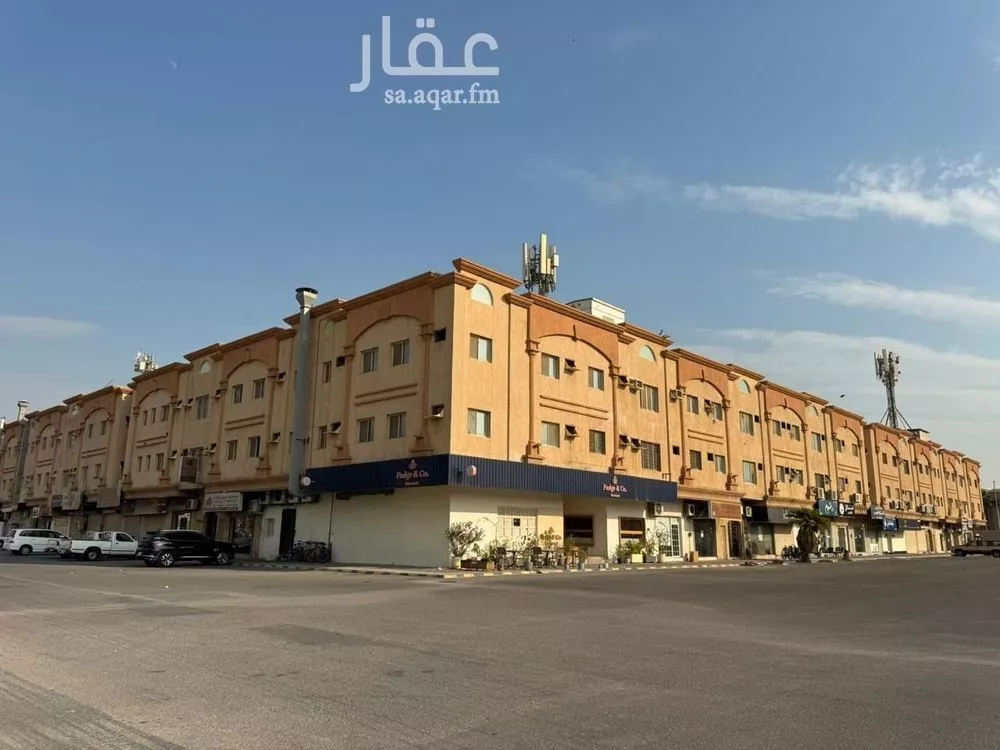 عمارة للإيجار في شارع عبدالله آل خلف, حي الراكة الشمالية, مدينة الدمام, المنطقة الشرقية 1 صورة