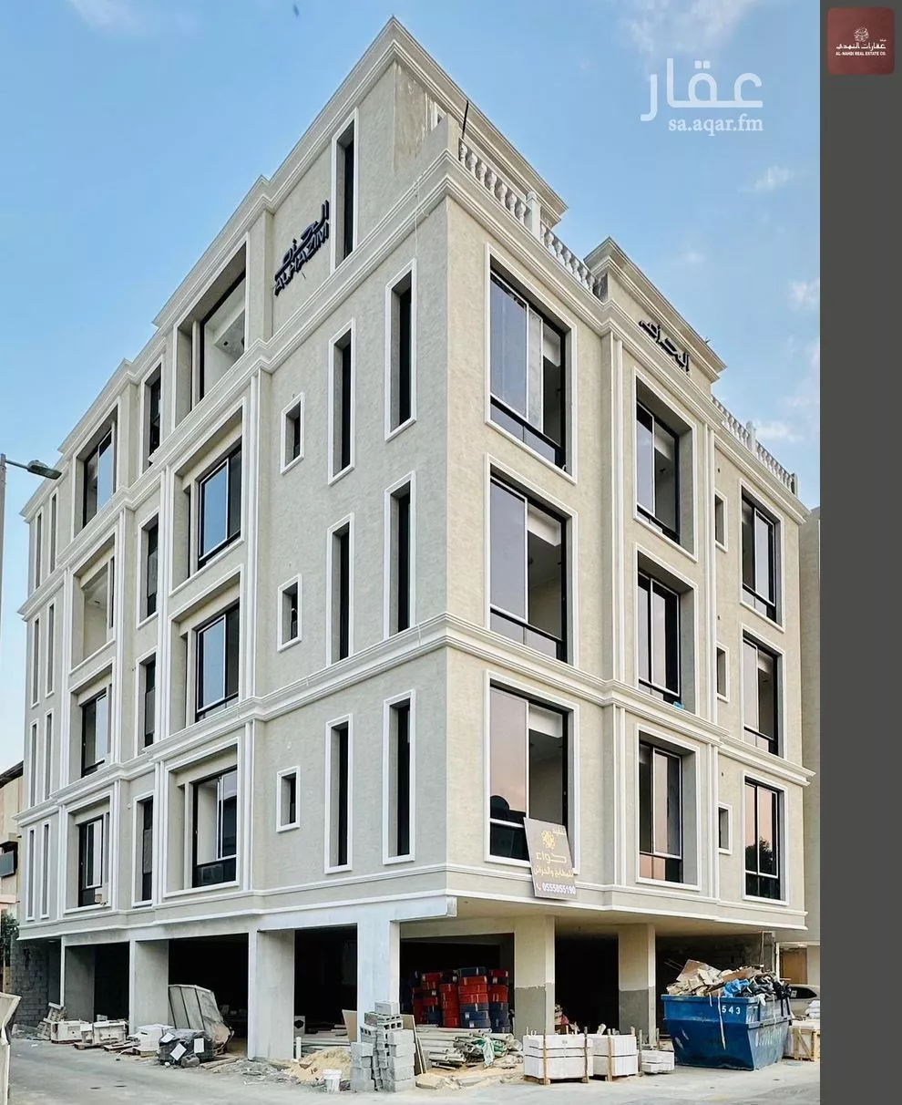 عمارة للبيع في شارع الامير متعب ابن عبدالعزيز, حي مدينة العمال, مدينة الخبر, المنطقة الشرقية 1 صورة