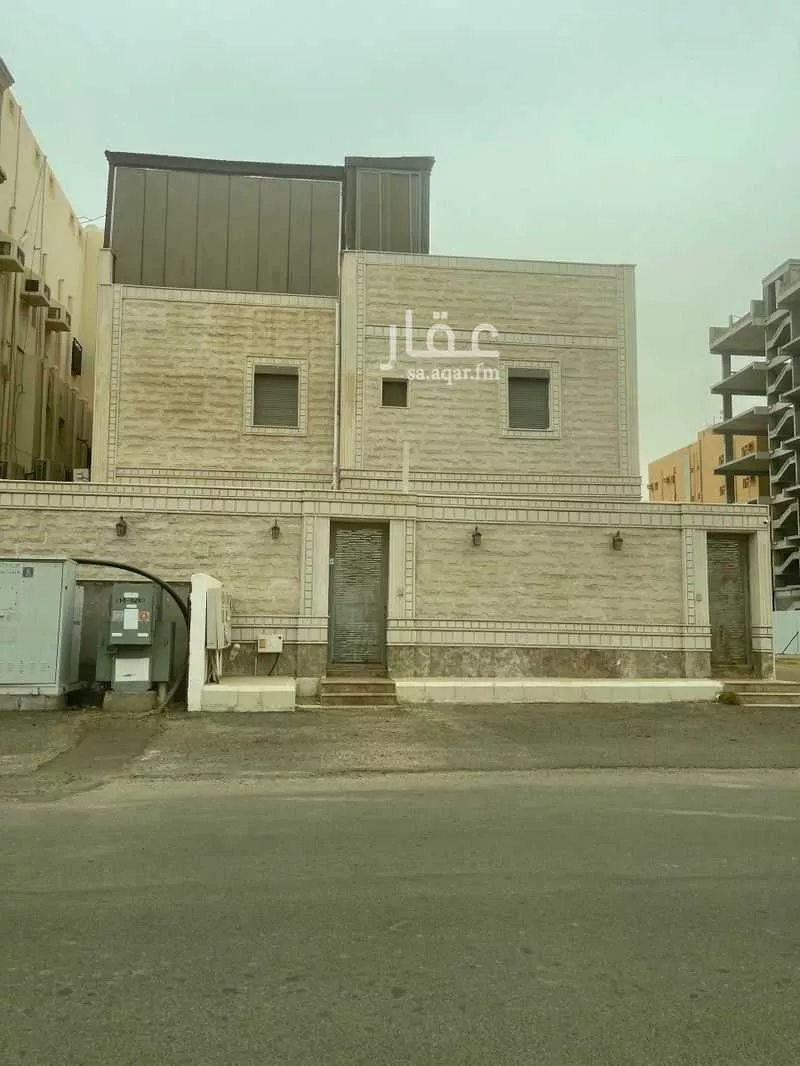 عمارة للبيع في شارع شارع 21 و, حي المحمدية 2, مدينة جازان, منطقة جازان 1 صورة