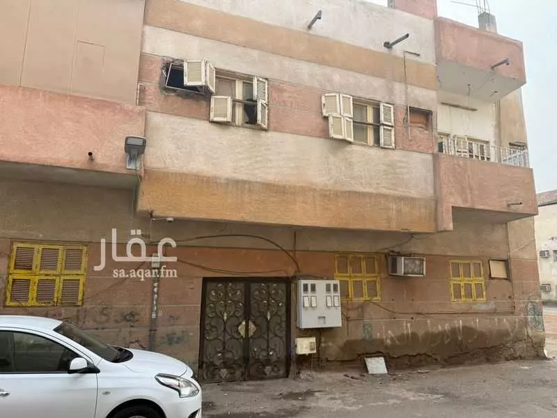 عمارة للبيع في شارع سلم بن عمرو, حي الدرع, مدينة المدينة المنورة, منطقة المدينة المنورة 1 صورة