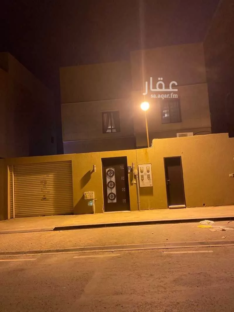 فيلا للإيجار في شارع الضاحية, حي الفلاح, مدينة الرياض, منطقة الرياض 1 صورة