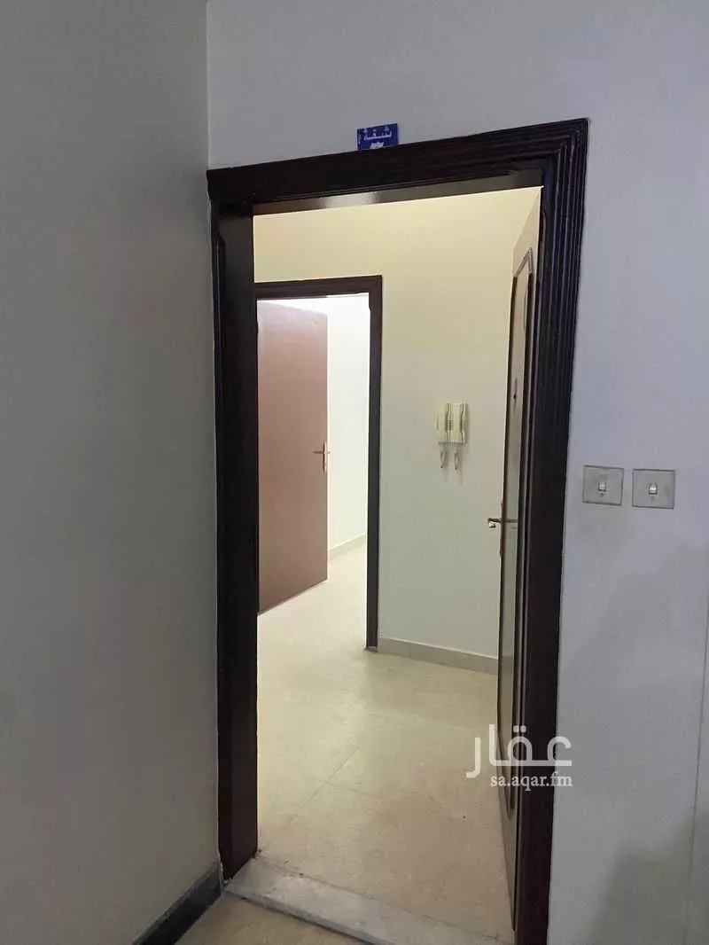 عمارة للإيجار في شارع الشيخ عبدالوهاب بن عبدالله, حي الإزدهار, مدينة الرياض, منطقة الرياض 1 صورة