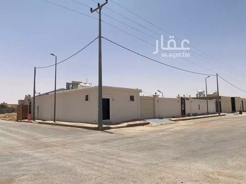 استراحة للبيع في شارع مخطط الاراضي البيضاء 2, حي مخطط الاراض البيضاء1, مدينة ثادق, منطقة الرياض 1 صورة