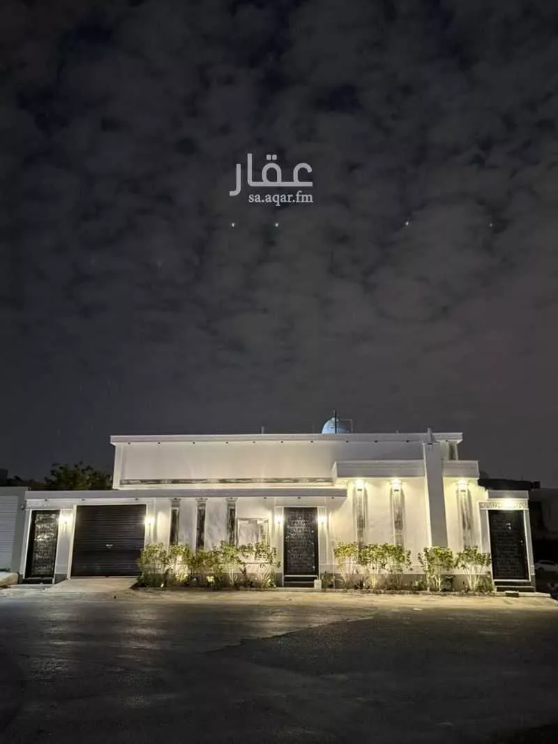 فيلا للبيع في شارع عثمان بن سليمان, حي المهدية, مدينة الرياض, منطقة الرياض 1 صورة