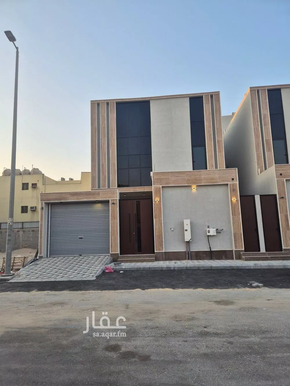 فيلا للبيع في شارع انيف ابن حبيب, حي طيبة, مدينة الدمام, المنطقة الشرقية 1 صورة