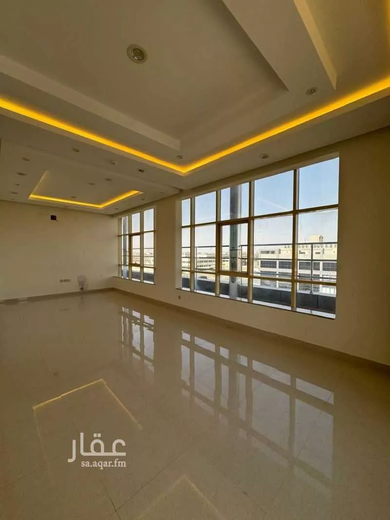 مكتب تجاري للإيجار في شارع إبراهيم بن جابر, حي العارض, مدينة الرياض, منطقة الرياض 1 صورة